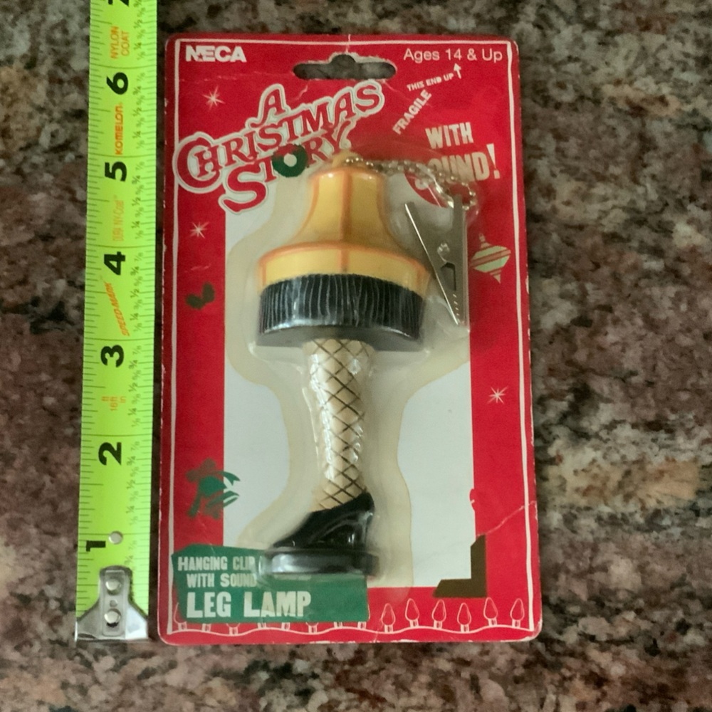 NECA A Christmas Story Leg Lamp Ornament With Sound